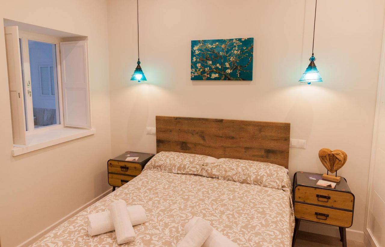 Apartamento - Patio 1812 Cádiz Eksteriør billede